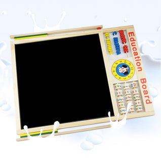 Wooden Standing Easel & Chalkboard